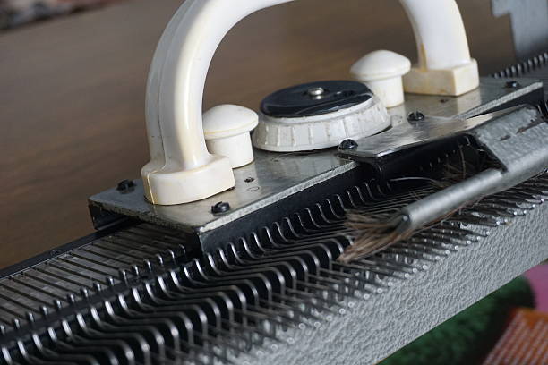 single bed knitting machine